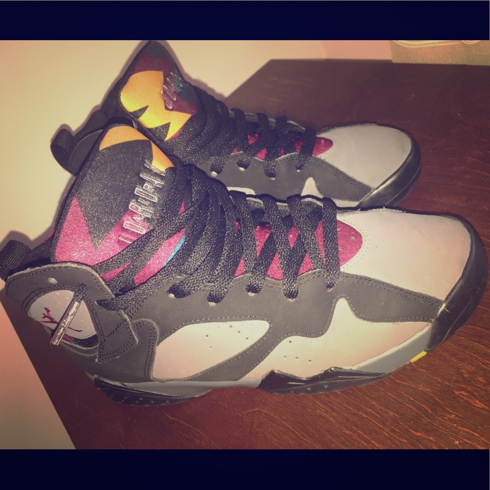 Air Jordan 7: Bordeaux🎱